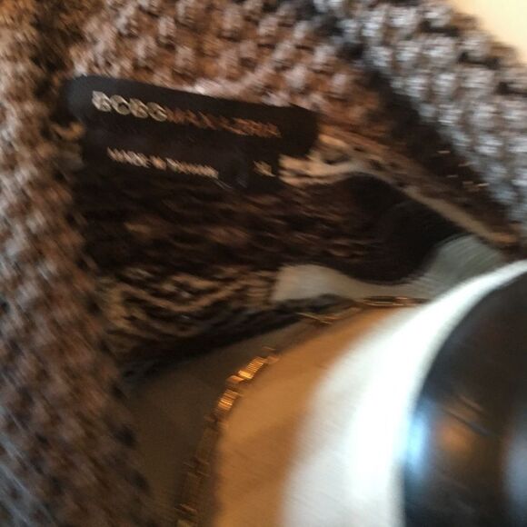 BCBG SLEEVELESS Cardigan Vest with Folding Lapel! - Picture 8 of 16